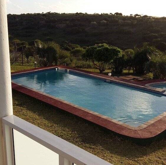 بنسيون Cumbe Lodge