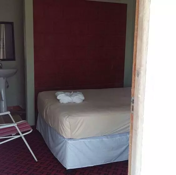 Majatalo Cumbe Lodge