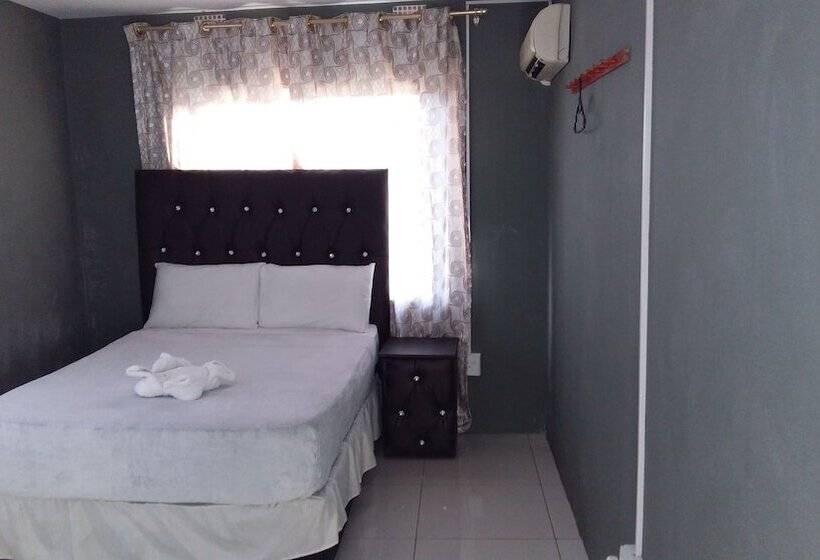 بنسيون Cumbe Lodge