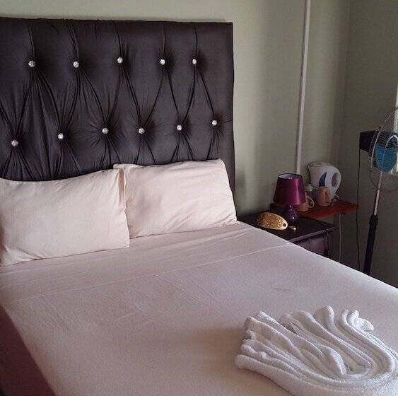 بنسيون Cumbe Lodge