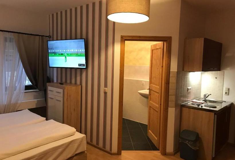 پانسیون Gästehaus Reiser