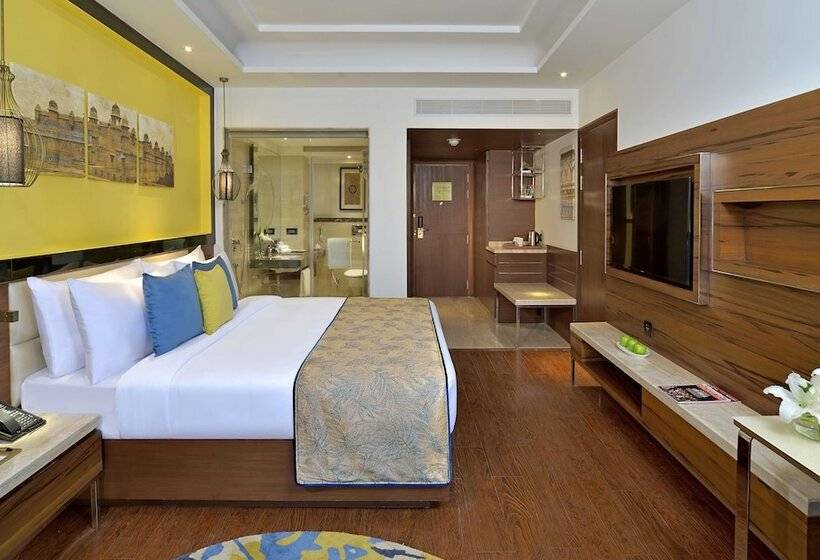 בית מלון כפרי Radisson Gwalior