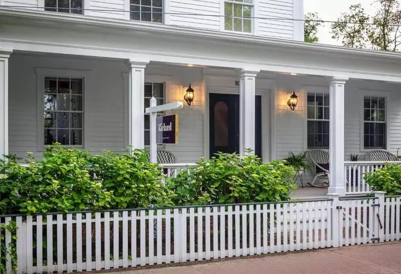 ホテル The Richard, The Edgartown Collection