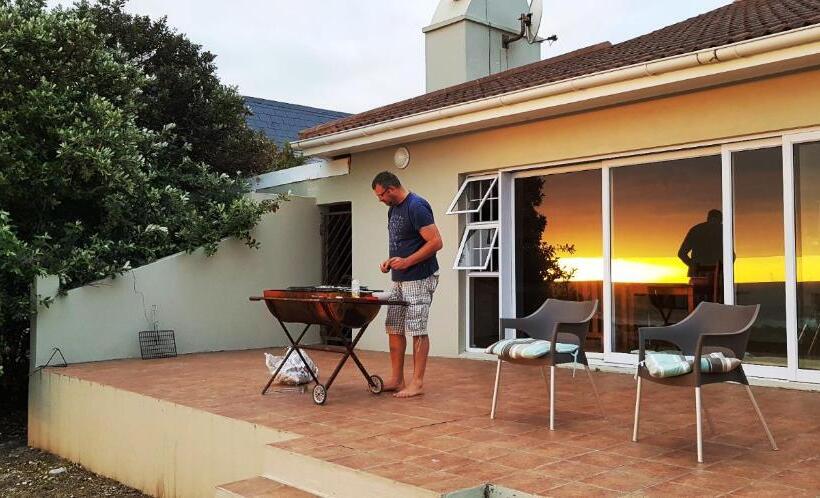 پانسیون 30 Branderdraai