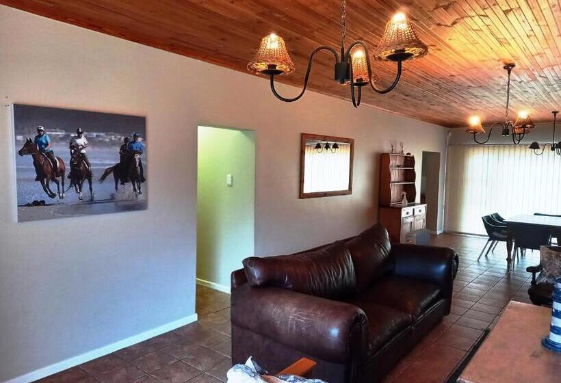 پانسیون 30 Branderdraai