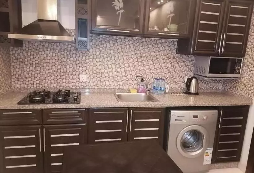 Al Ahlam Hotel Apartments