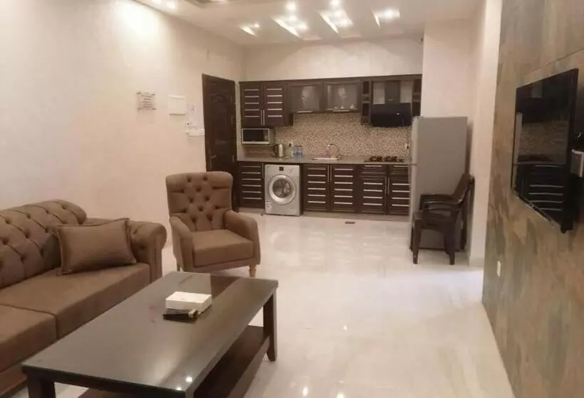 Al Ahlam Hotel Apartments