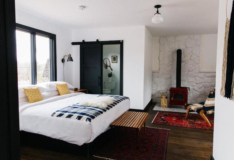 בית מלון כפרי Eastwind