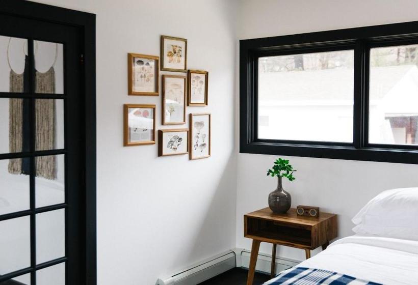 בית מלון כפרי Eastwind