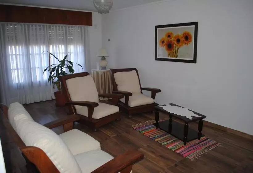 ユースホステル Hosteria La Casa De Ketty