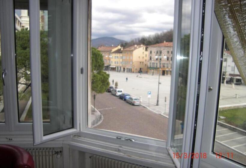 تختخواب و صبحانه Ff