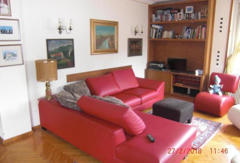 تختخواب و صبحانه Ff