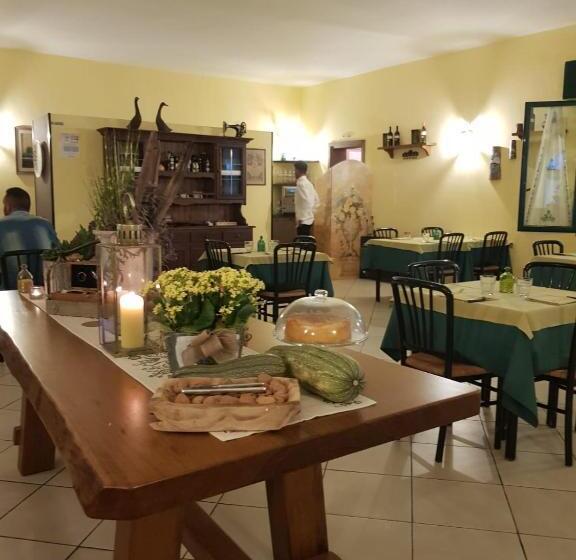 בית מלון כפרי La Candela