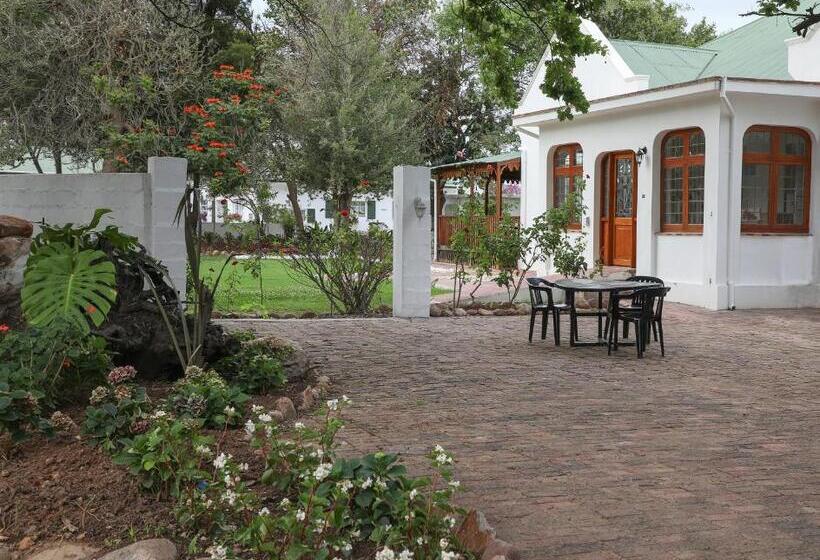 Пансион Green Olive Guesthouse