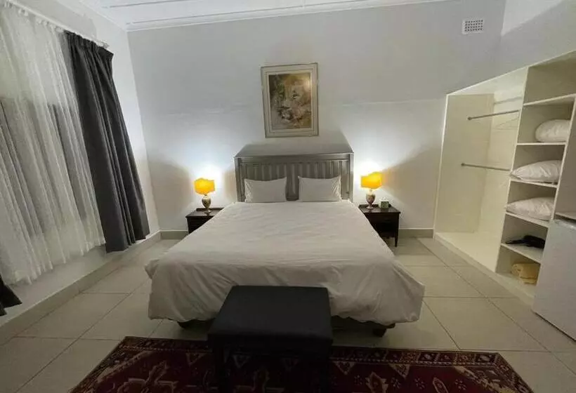 Majatalo Green Olive Guesthouse