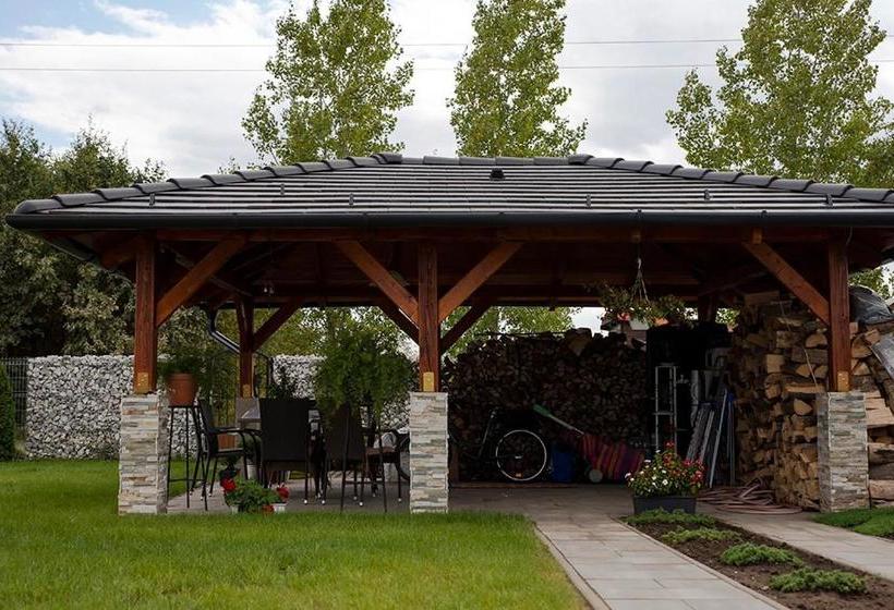 펜션 Győri Vendégház