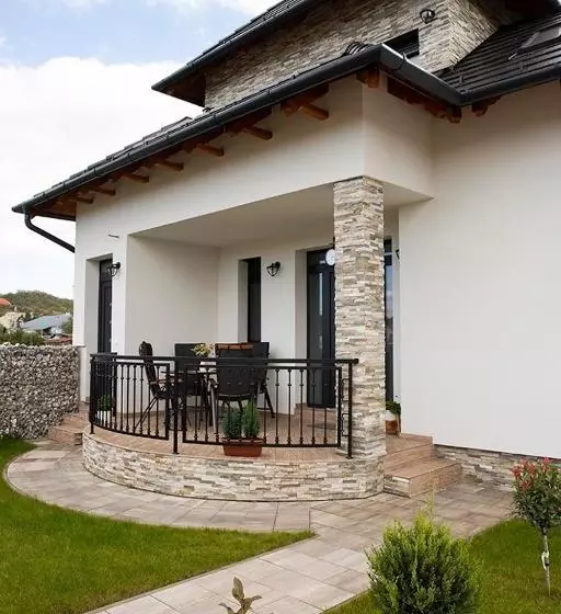 ペンション Győri Vendégház