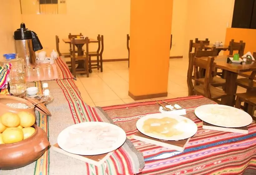هاستل Hostal Milagros Inn   Samary Inn