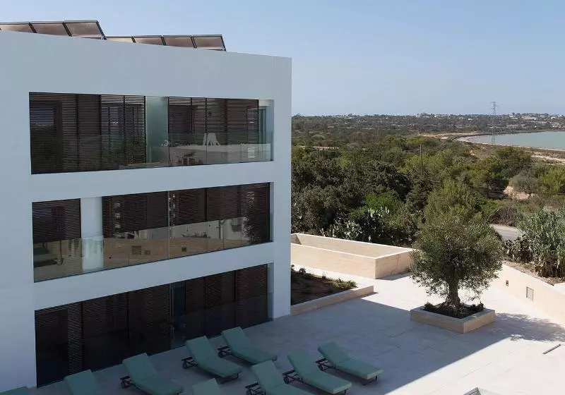 هتل Sa Pedrera Suites & Spa