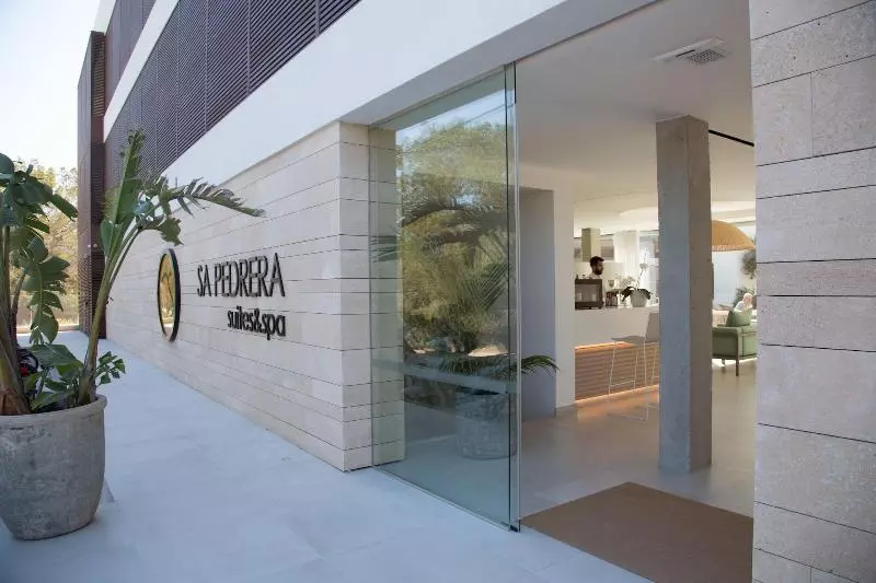 هتل Sa Pedrera Suites & Spa