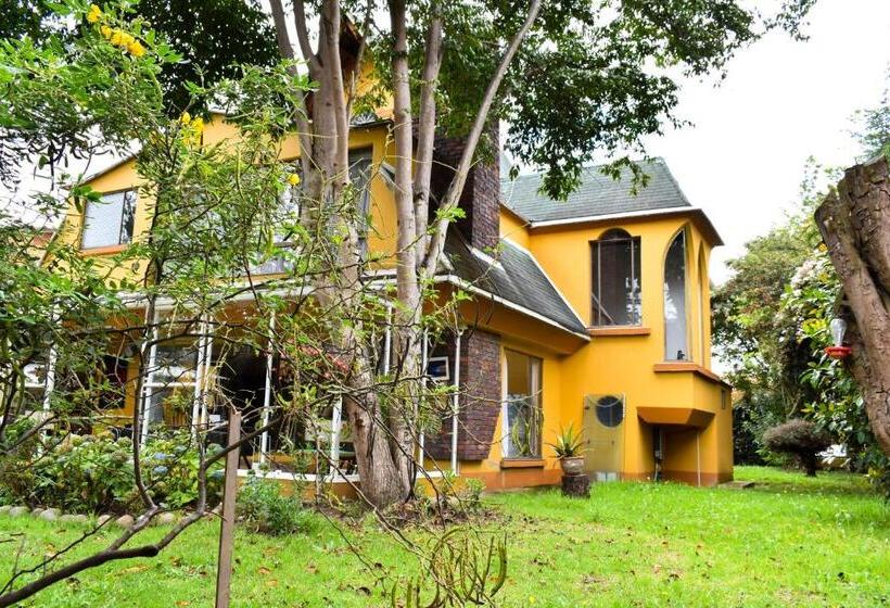 פנסיון Casa Iris