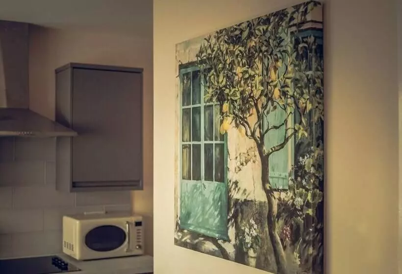 پانسیون Hallam Rooms