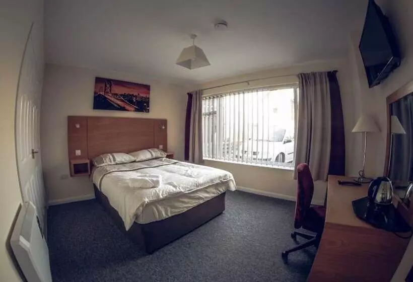 پانسیون Hallam Rooms