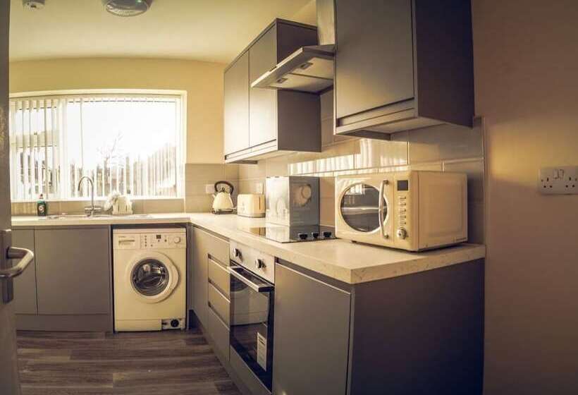 פנסיון Hallam Rooms