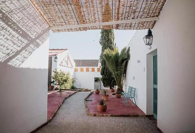 هتل Cortijo Santa Clara