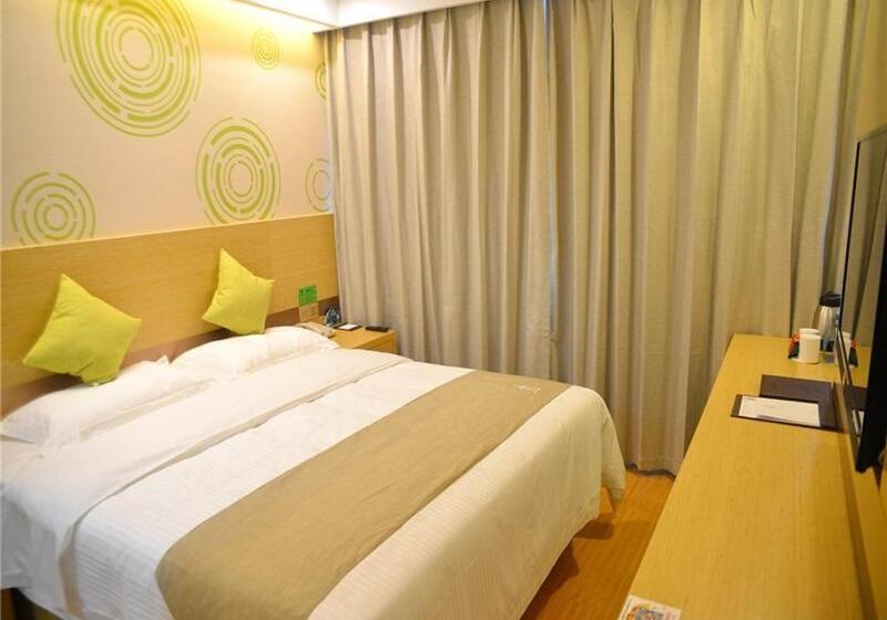 Отель Greentree Inn Suzhou Changshu Huanghe Road Linli Centre Express