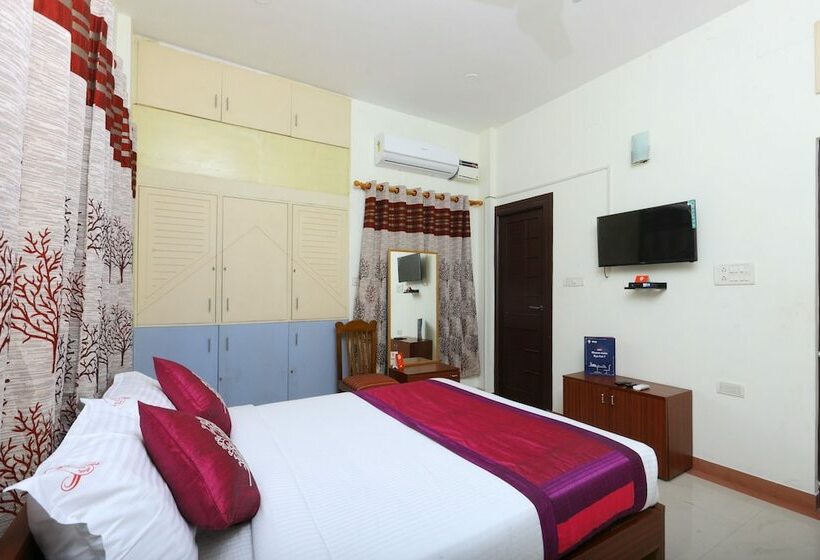 Отель Oyo 10545 Ramapuram