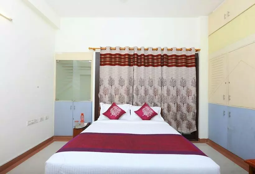 ホテル Oyo 10545 Ramapuram