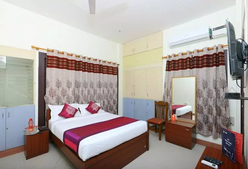 ホテル Oyo 10545 Ramapuram