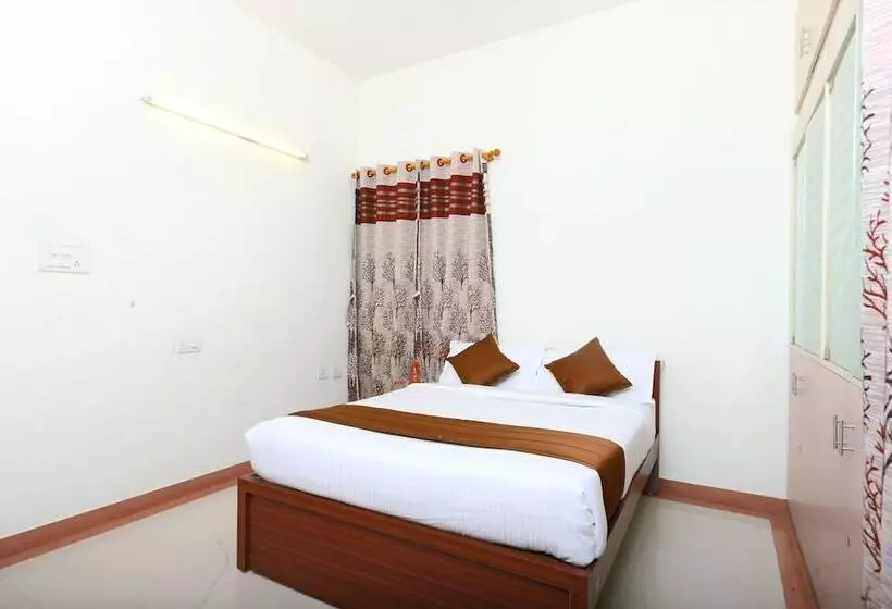 ホテル Oyo 10545 Ramapuram