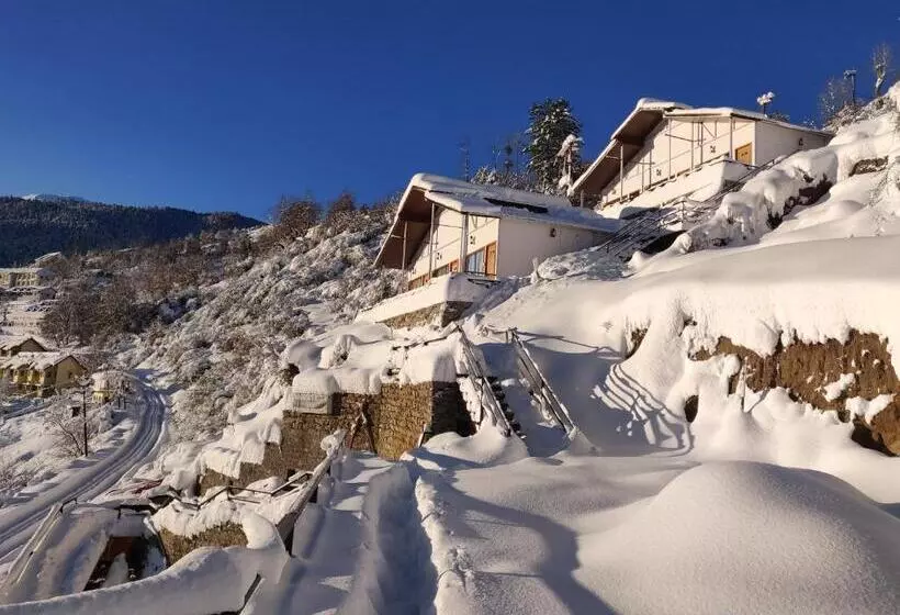 Mountain Rover Auli Resort