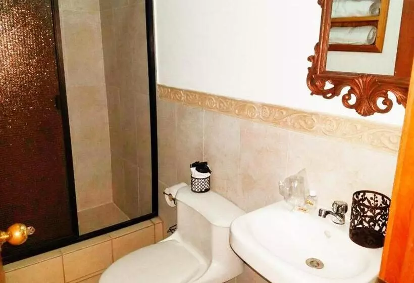 پانسیون Hostal Las Puertas