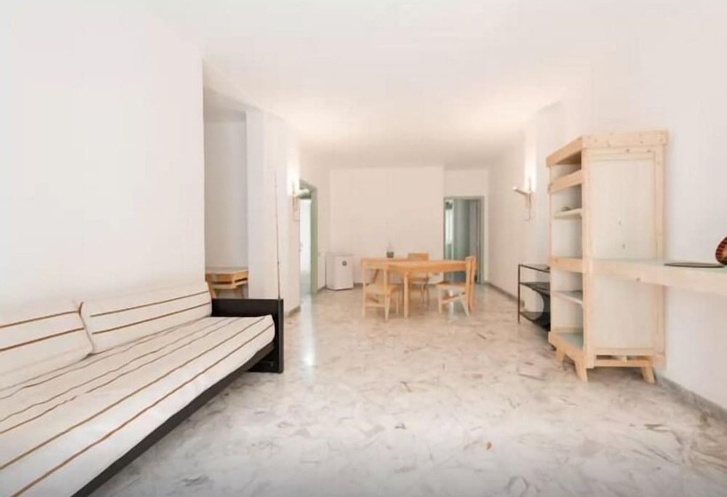 پانسیون Wood Experience