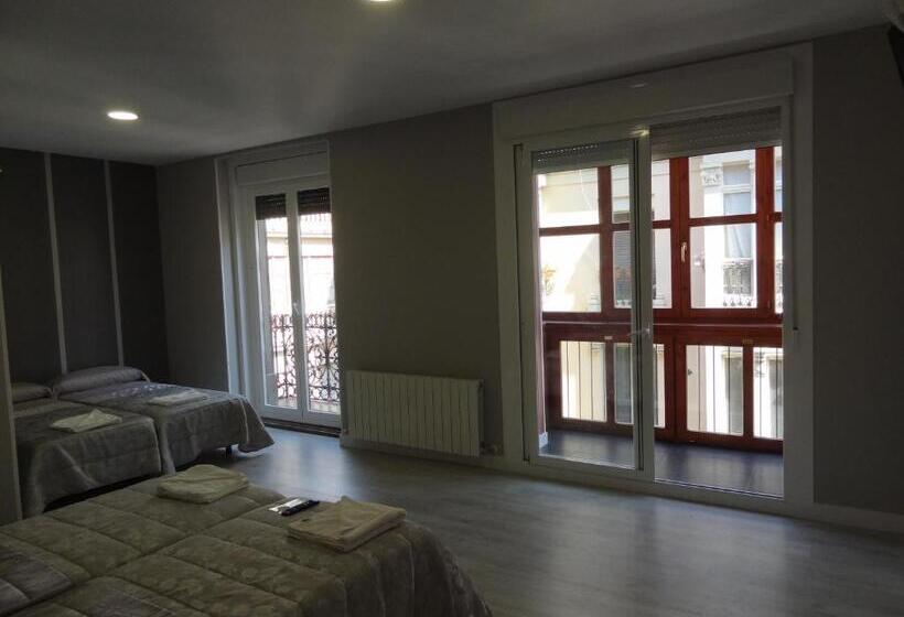 Pension La Bilbaina Albergue Logrono