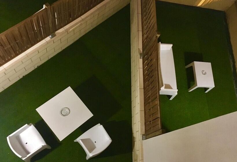 בית מלון כפרי Landaben