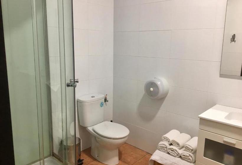 펜션 La Pata De Oca Hostal Rural Y Albergue