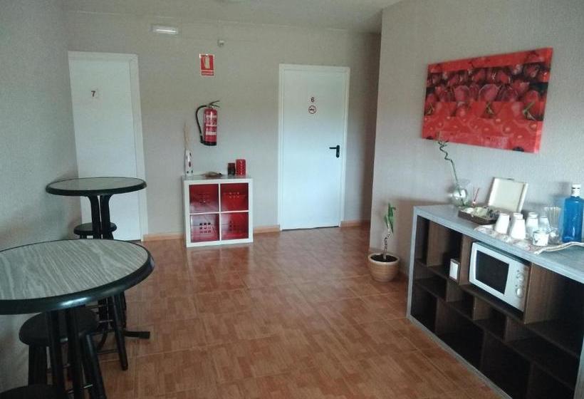 بنسيون Hostal Portucale Badajoz