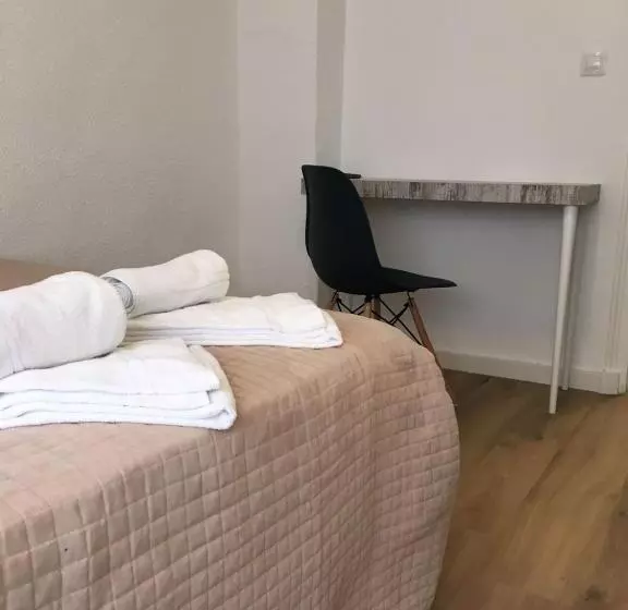 Majatalo Roomconcept Hostel