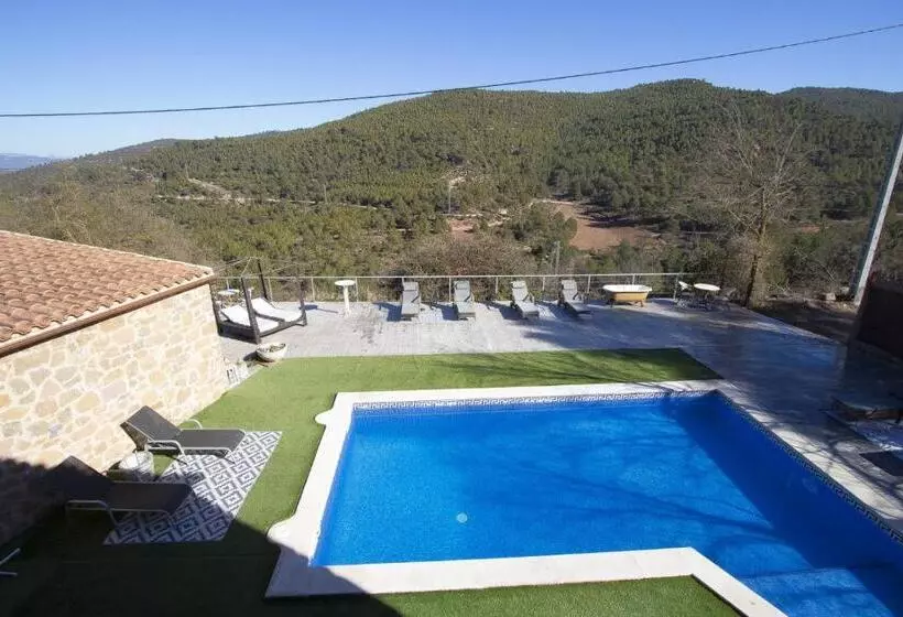 پانسیون Vila Caelus Masia Boutique