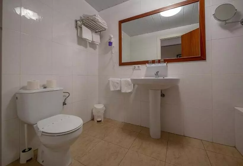 Pension  Hostal Gallet