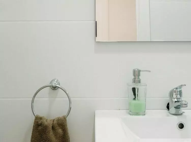 Majatalo Off Beat Guesthouse  Selfcheckin  Sleep Conscious