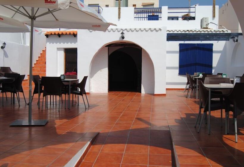 Общежитие Hospedería Los Mellizos