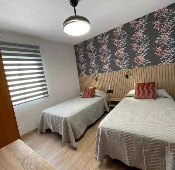 Majatalo Hostal Calderón De La Barca