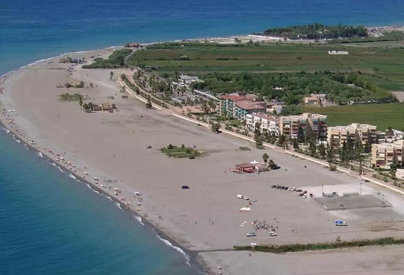 Majatalo Hostal Puerto Beach