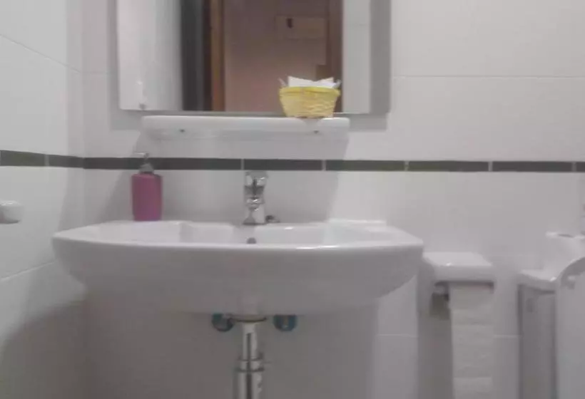 پانسیون Hostal Rural De Cuadros