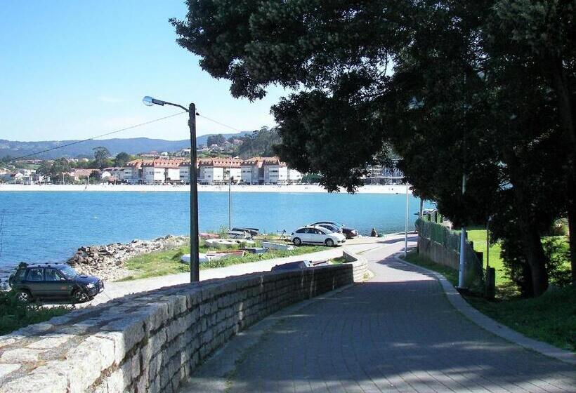 Пансион Hostal Santa Marta Playa